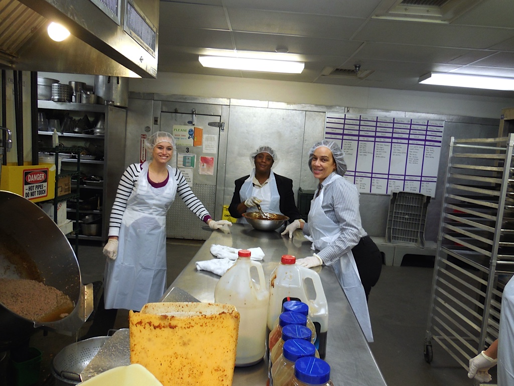 DHS Employees Volunteer At DC Central Kitchen Welcome To DEL